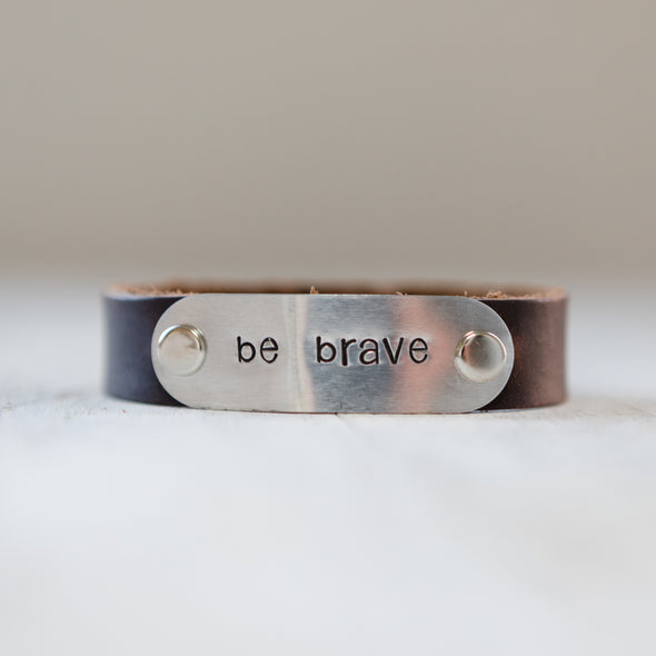 hero band stamped be brave